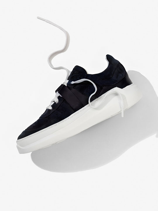 G025 : Noir Basalte - Sneakers en cuir velours et cuir nappa noir